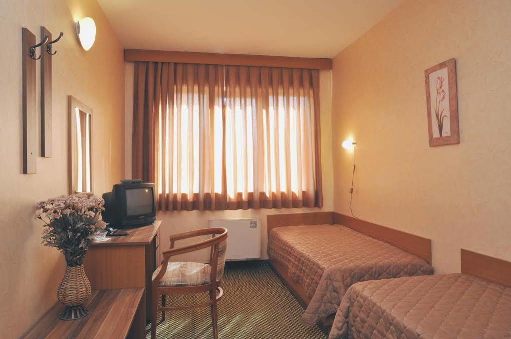 Rodopi Hotel Chaskowo Exterior foto